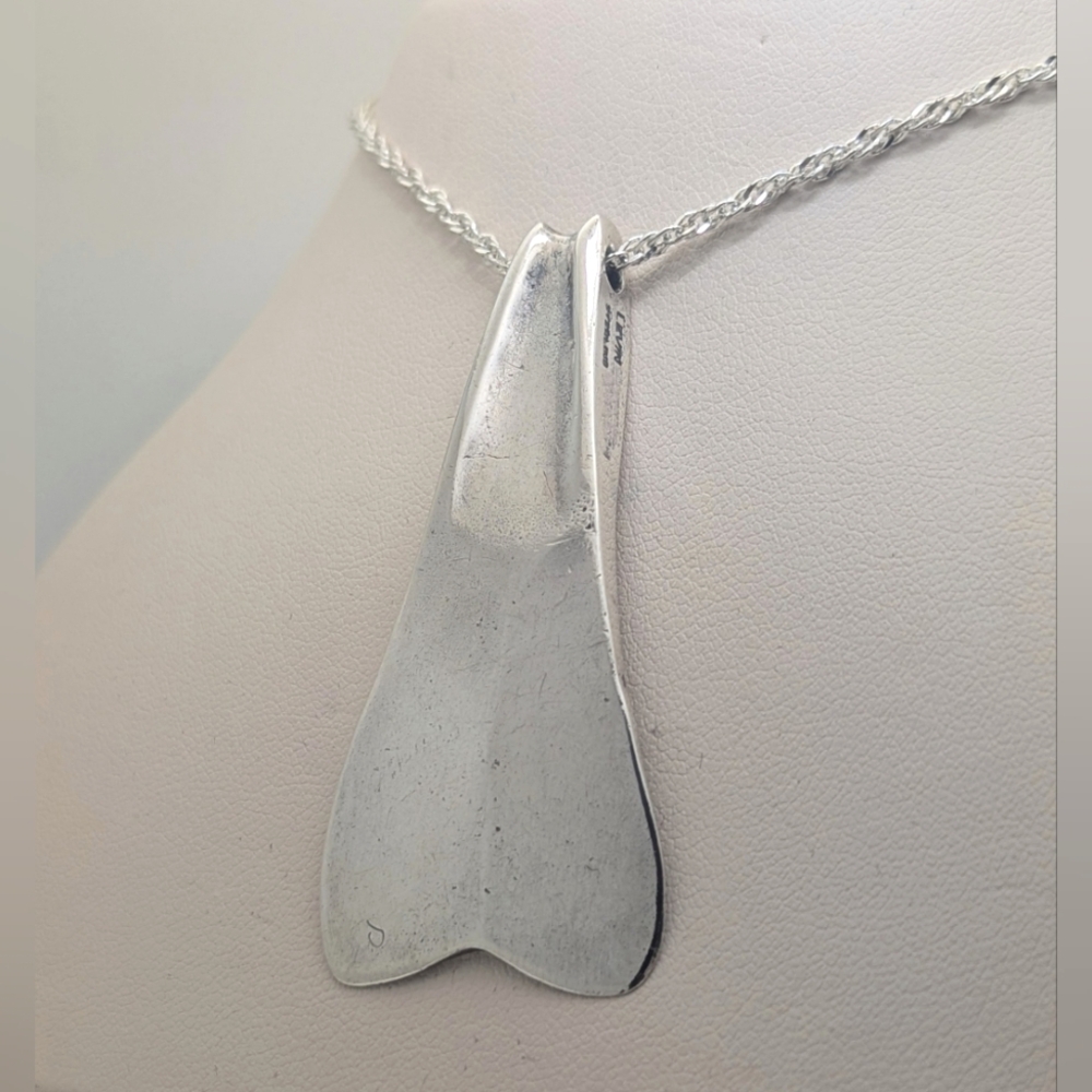 Vintage Ed Levin Sterling Silver Modernist Fin Pendant 22" Necklace